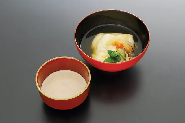 くるみ雑煮（くるみぞうに）