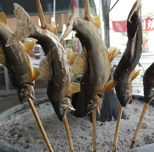 鮎塩焼き（あゆしおやき）