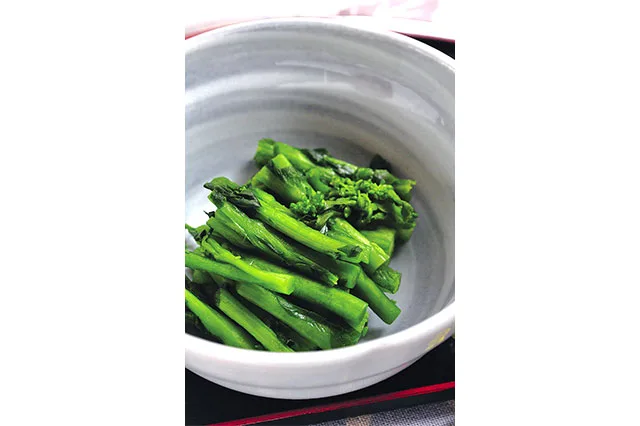 水かけ菜の漬物(みずかけなのつけもの)
