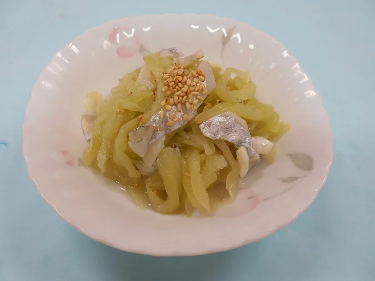 はすいもの茎の酢の物(はすいものくきのすのもの)