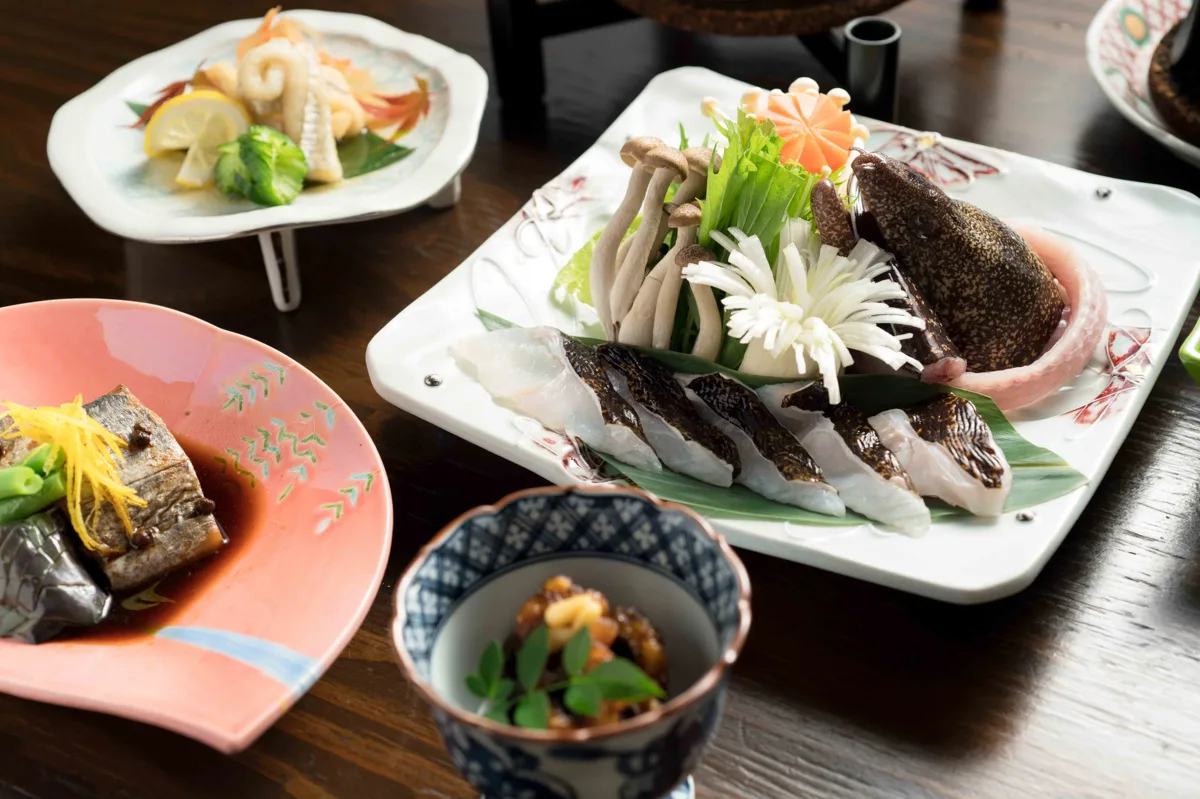 うつぼ料理/うつぼの佃煮