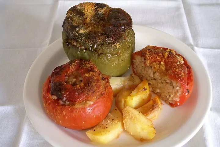 ゲミスタ（野菜の米詰め焼き）