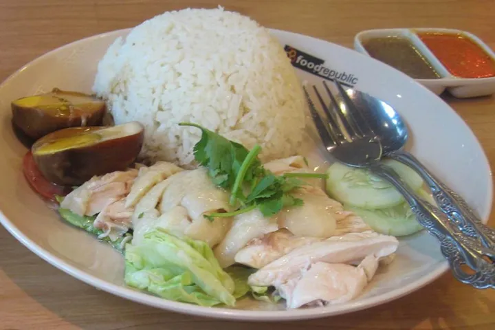 ハイナン・チキンライス(海南鶏飯)