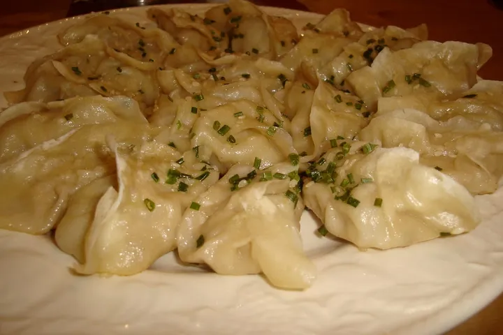 Jiaozi dumplings