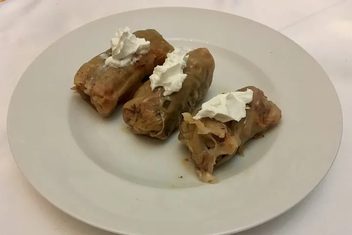 サルマーレ(発酵キャベツのロールキャベツ)